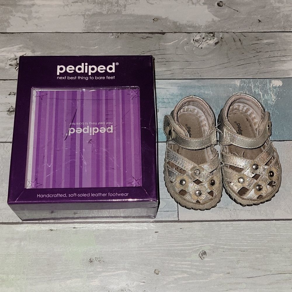 Pediped Shoes sz 6-12 mo
